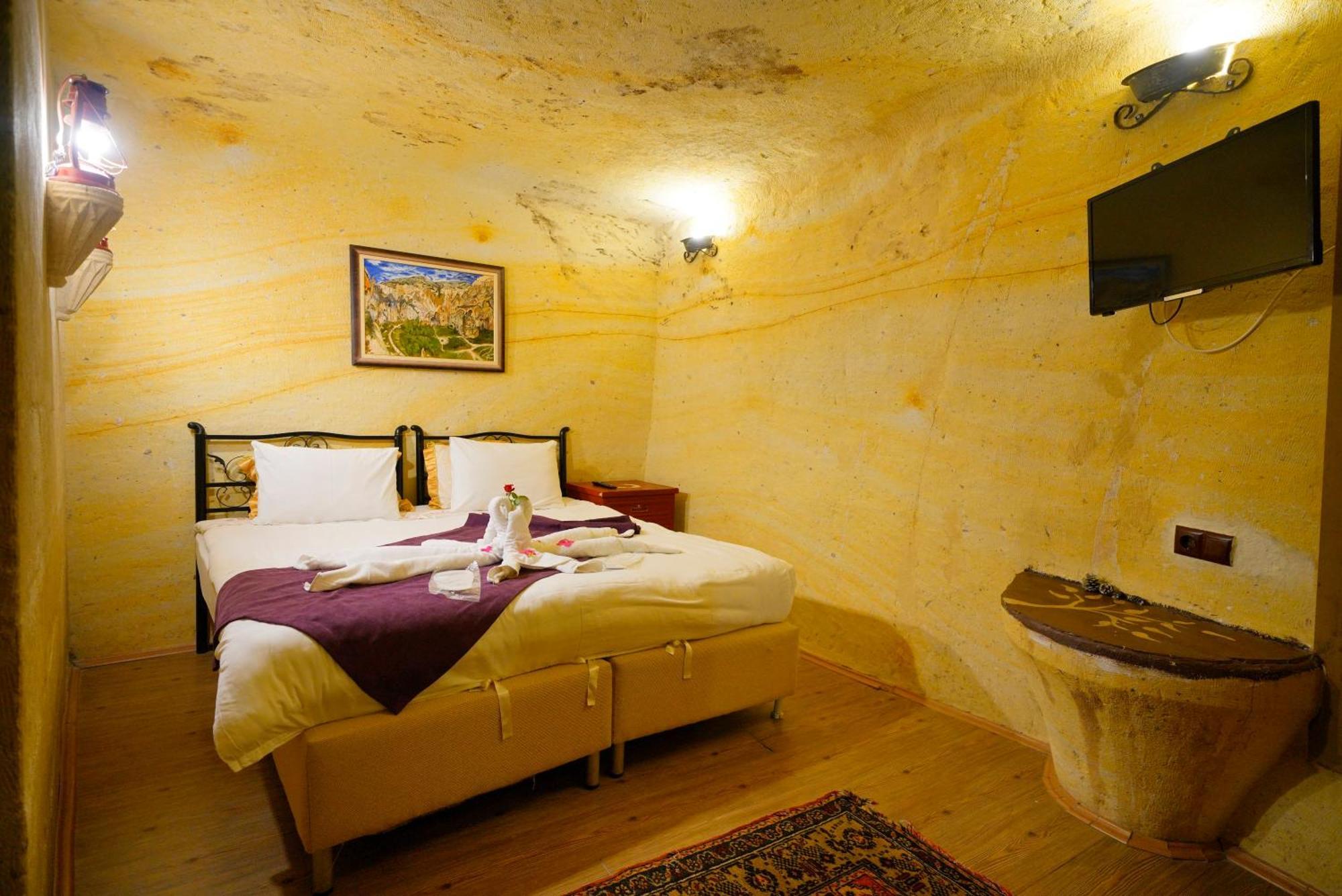 Antik Cave House Hotel Ürgüp Bagian luar foto