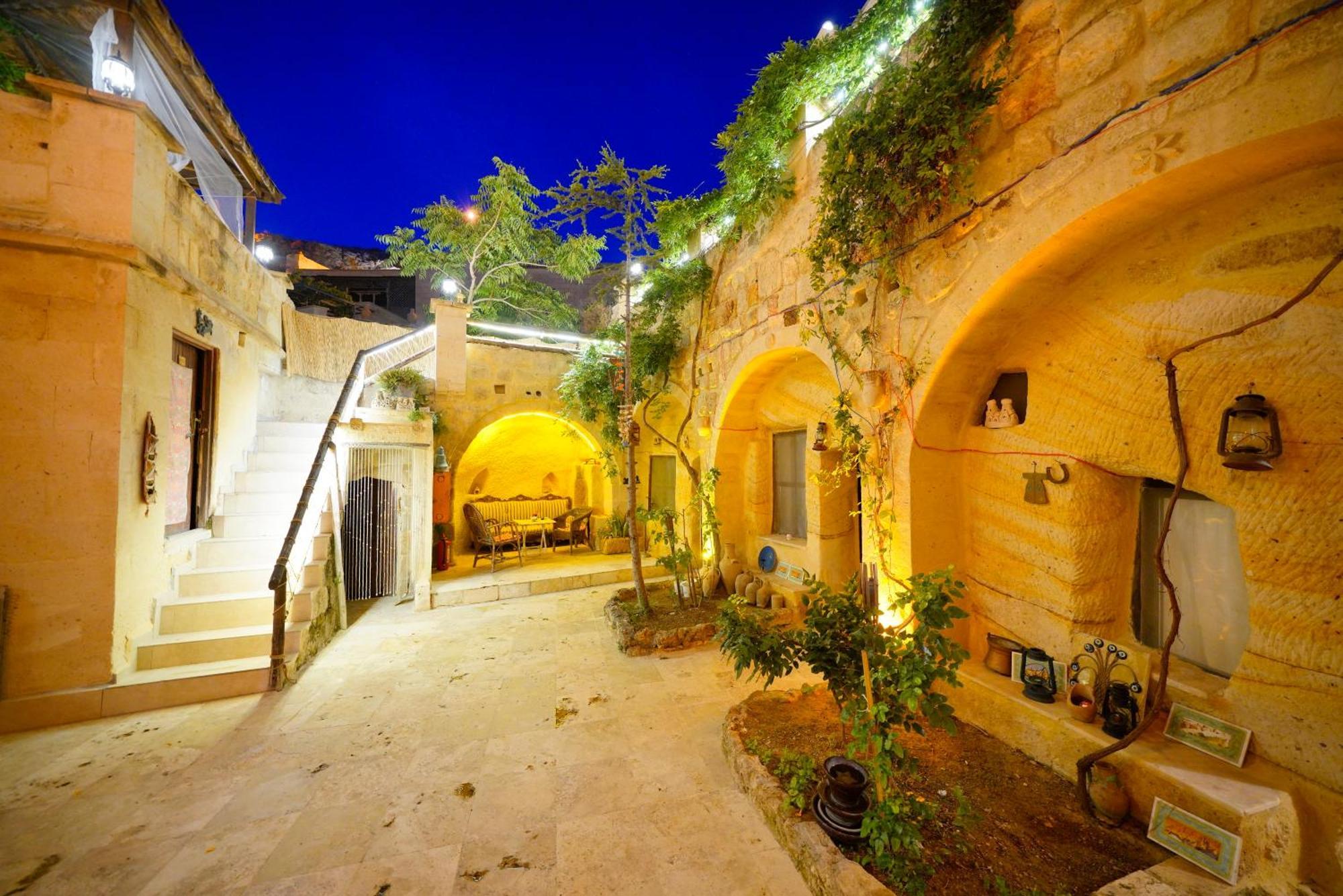 Antik Cave House Hotel Ürgüp Bagian luar foto