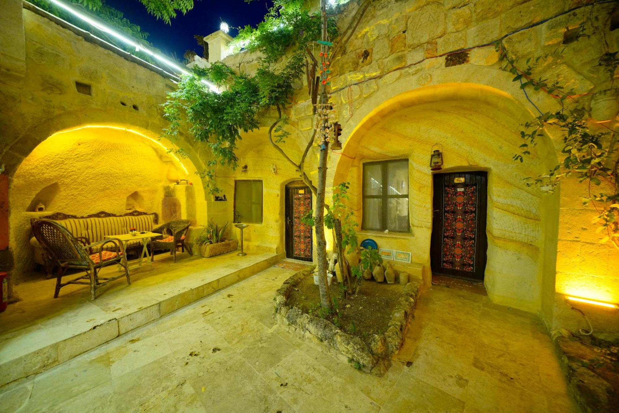 Antik Cave House Hotel Ürgüp Bagian luar foto
