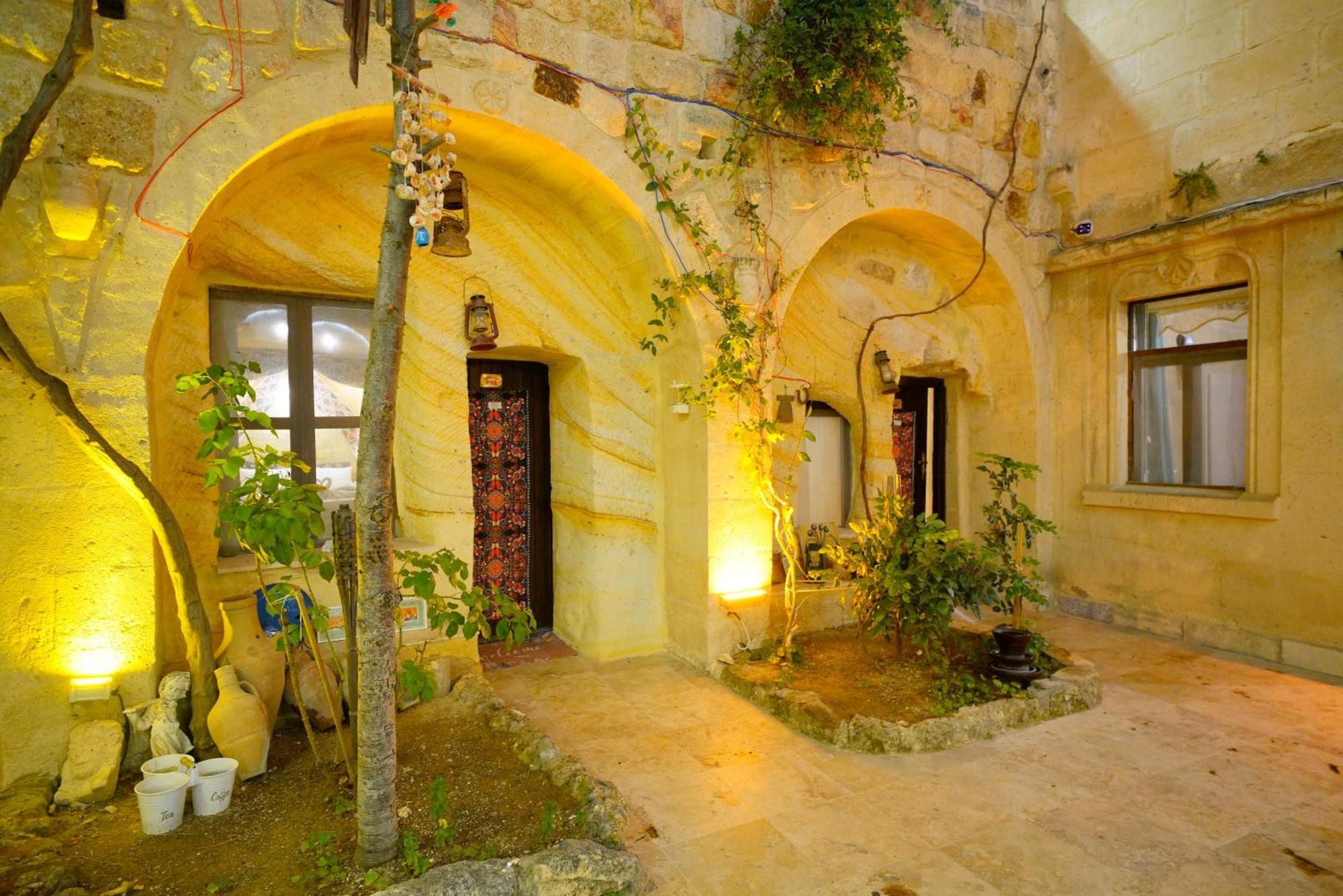 Antik Cave House Hotel Ürgüp Bagian luar foto